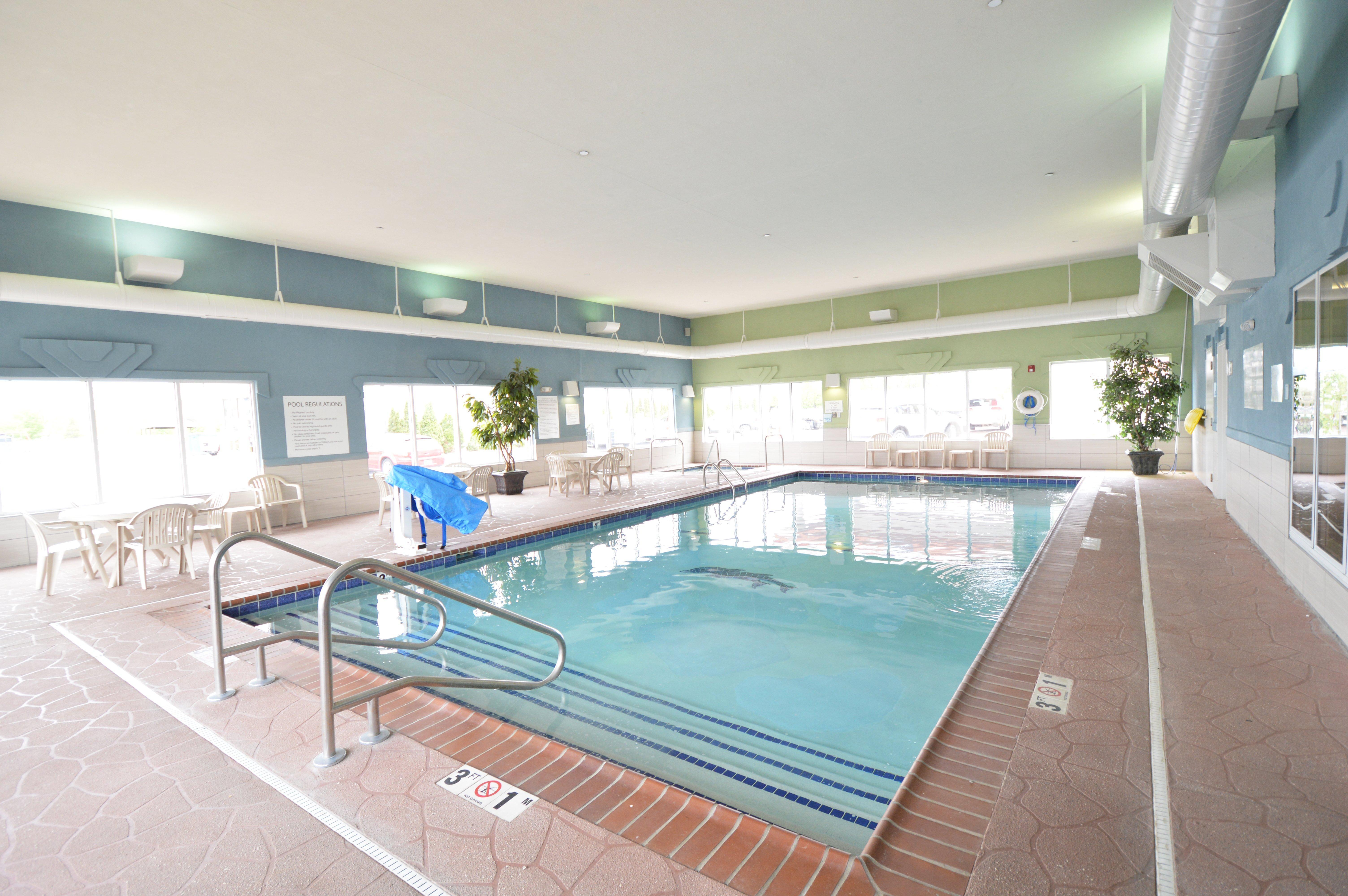 Holiday Inn Express Toledo-Oregon By Ihg Екстер'єр фото
