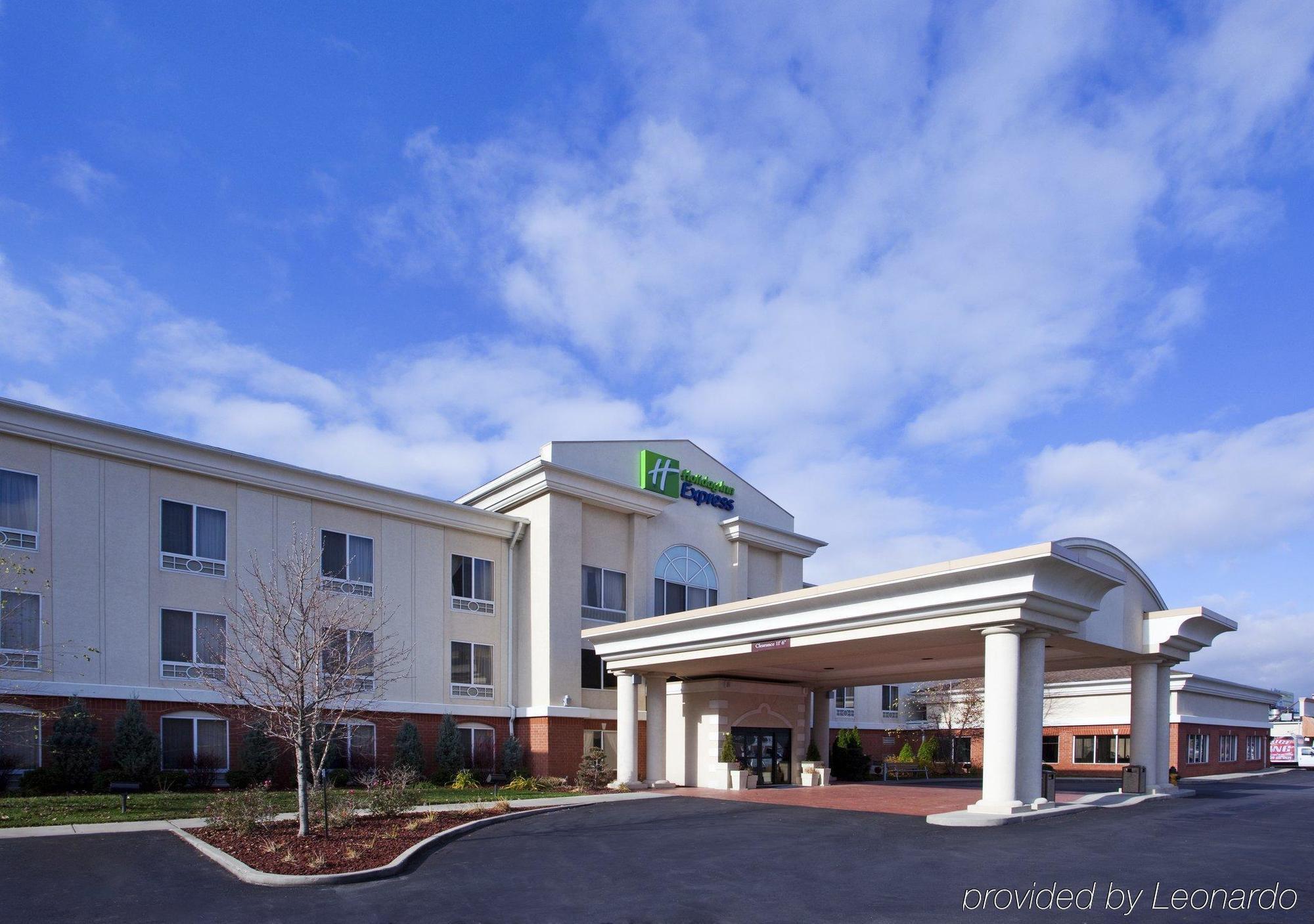 Holiday Inn Express Toledo-Oregon By Ihg Екстер'єр фото